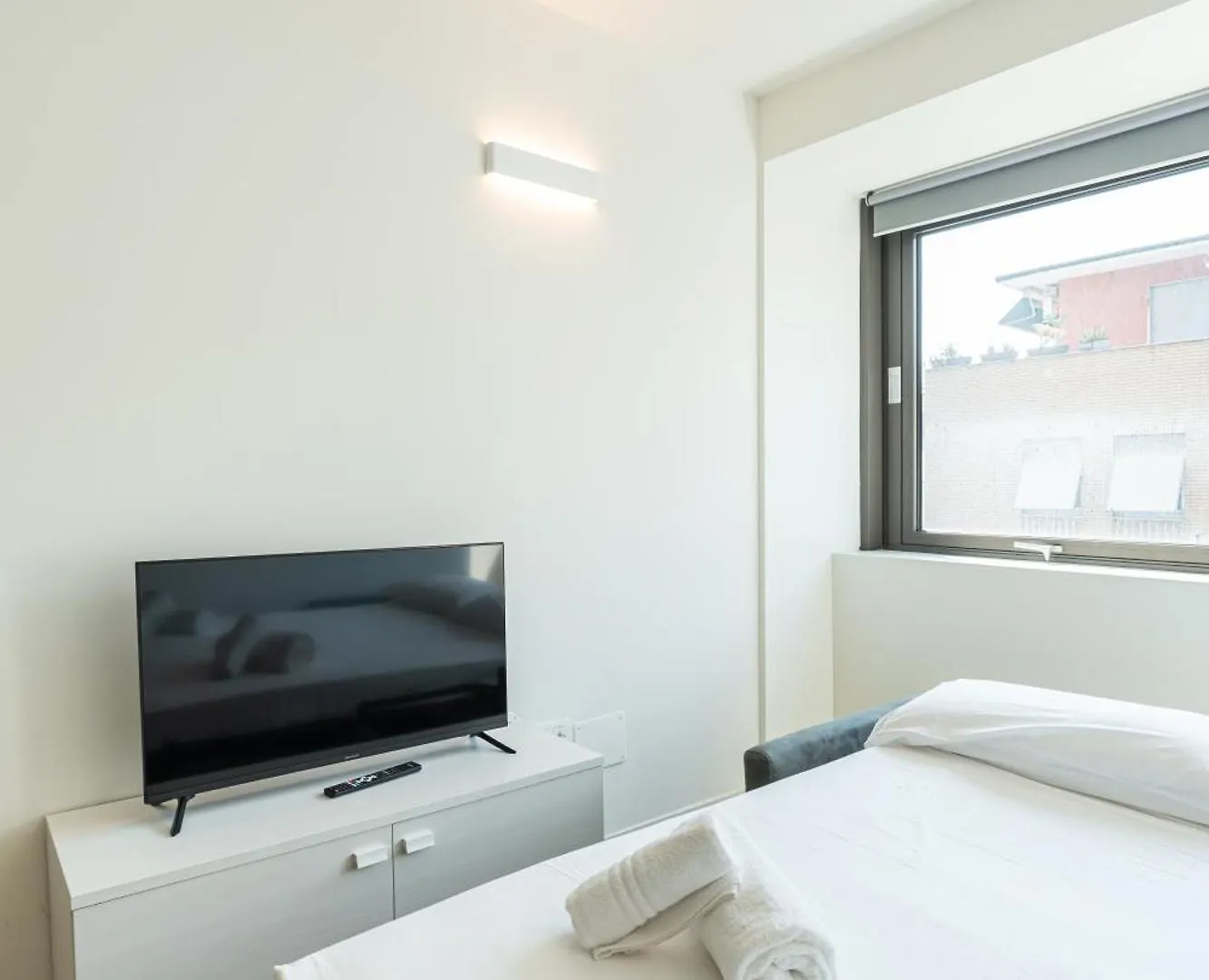 Elegante Bilocale Isola B - Mirable Pm Apartment Milan 0*,  Italy